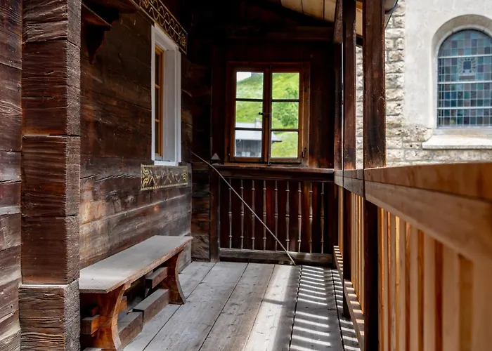 Hygge Hues - Grengiols